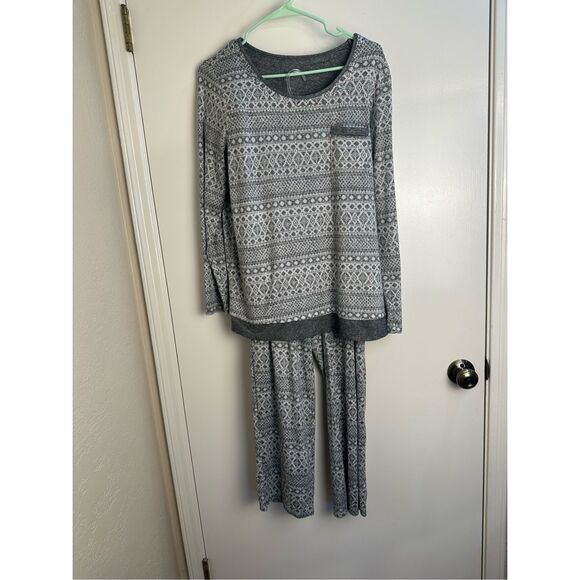 Cuddl Duds sz M soft pajama set - gray print - Picture 2 of 12